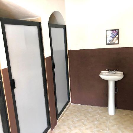 Roomies Hostel Centro Medico เม็กซิโกซิตี้ ภายนอก รูปภาพ