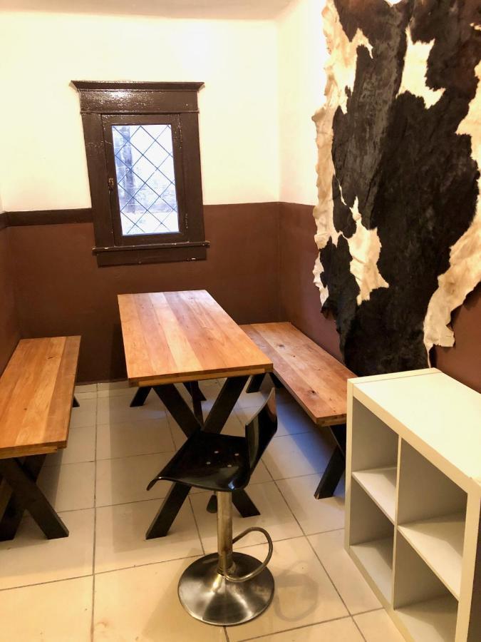 Roomies Hostel Centro Medico เม็กซิโกซิตี้ ภายนอก รูปภาพ