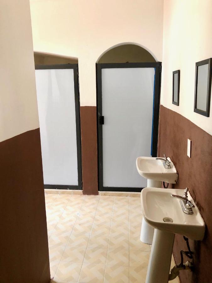Roomies Hostel Centro Medico เม็กซิโกซิตี้ ภายนอก รูปภาพ