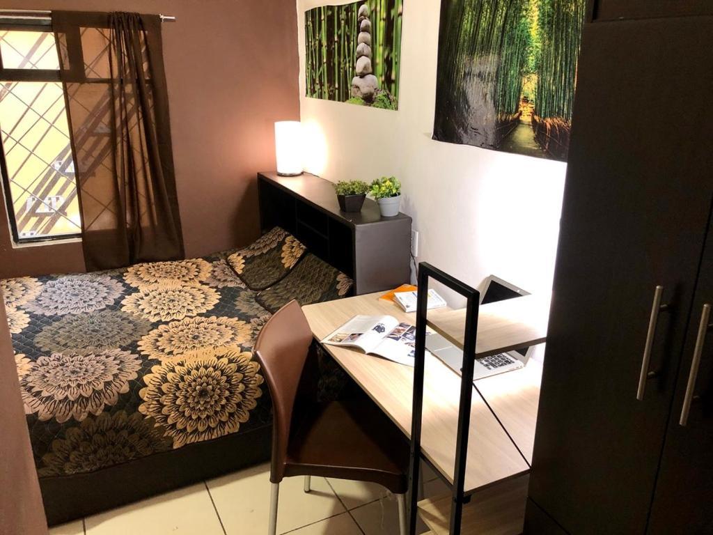 Roomies Hostel Centro Medico เม็กซิโกซิตี้ ภายนอก รูปภาพ
