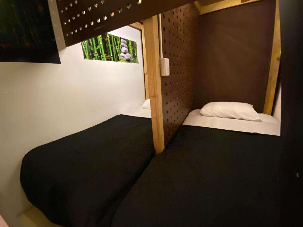Roomies Hostel Centro Medico เม็กซิโกซิตี้ ภายนอก รูปภาพ