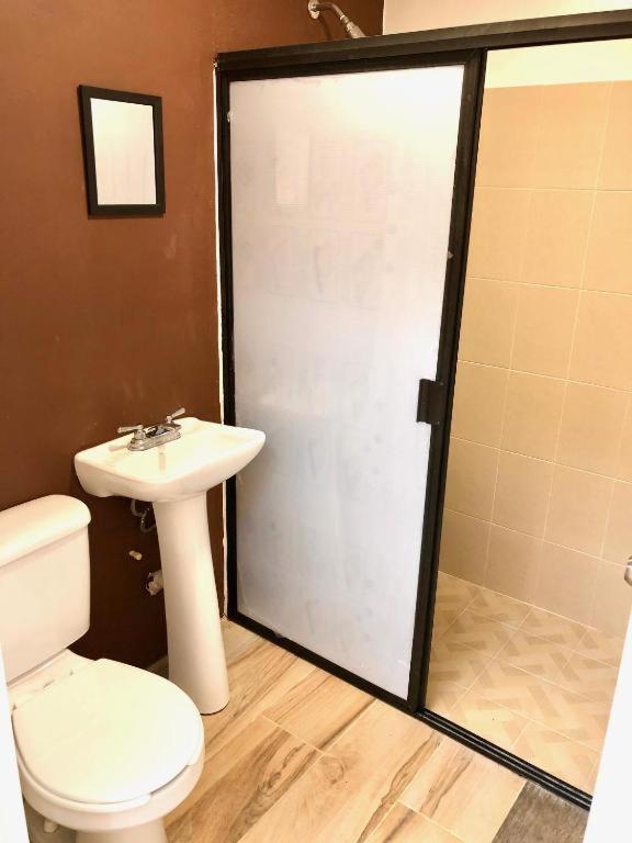 Roomies Hostel Centro Medico เม็กซิโกซิตี้ ภายนอก รูปภาพ