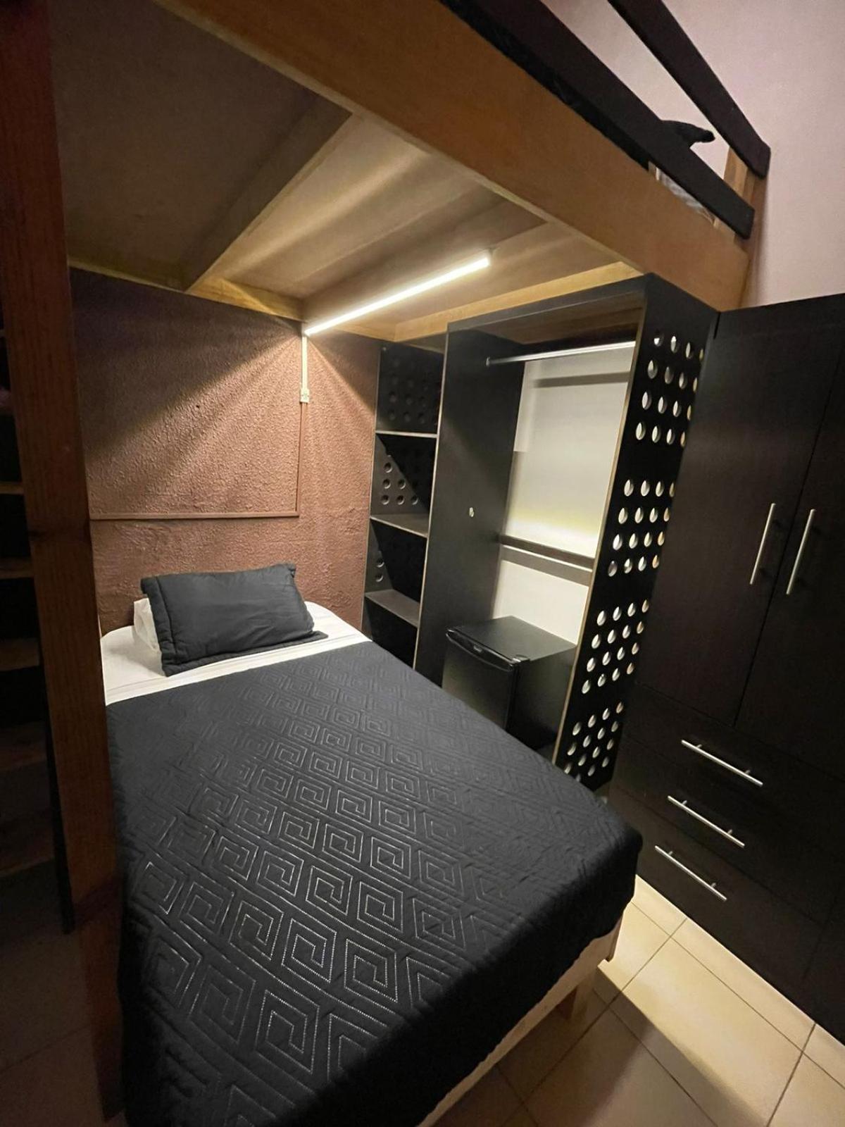 Roomies Hostel Centro Medico เม็กซิโกซิตี้ ภายนอก รูปภาพ